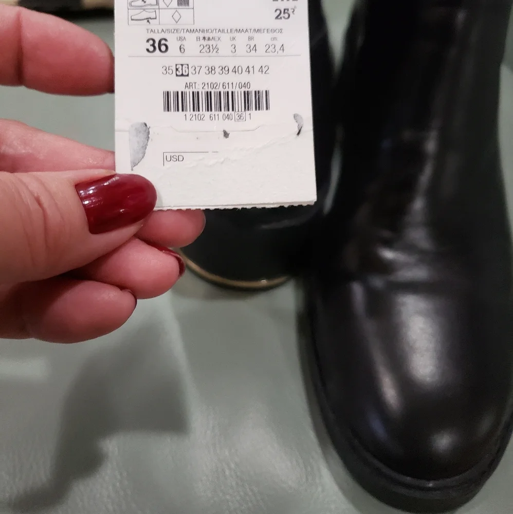 BRAND NEW W TAGS  ZARA ANKLE BOOTS - Picture 3 of 13